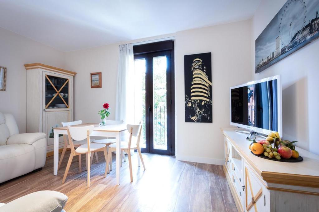 Az El Balcon De Cesar Augusto Διαμέρισμα Σαραγόσα Εξωτερικό φωτογραφία